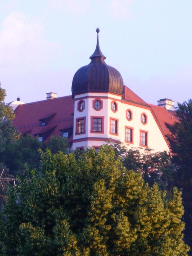 Landgasthof Berg Eurasburg エクステリア 写真