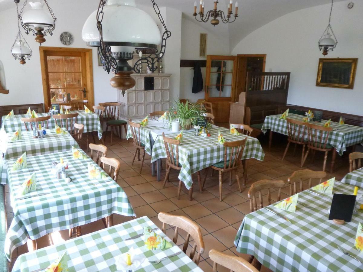 Landgasthof Berg Eurasburg エクステリア 写真