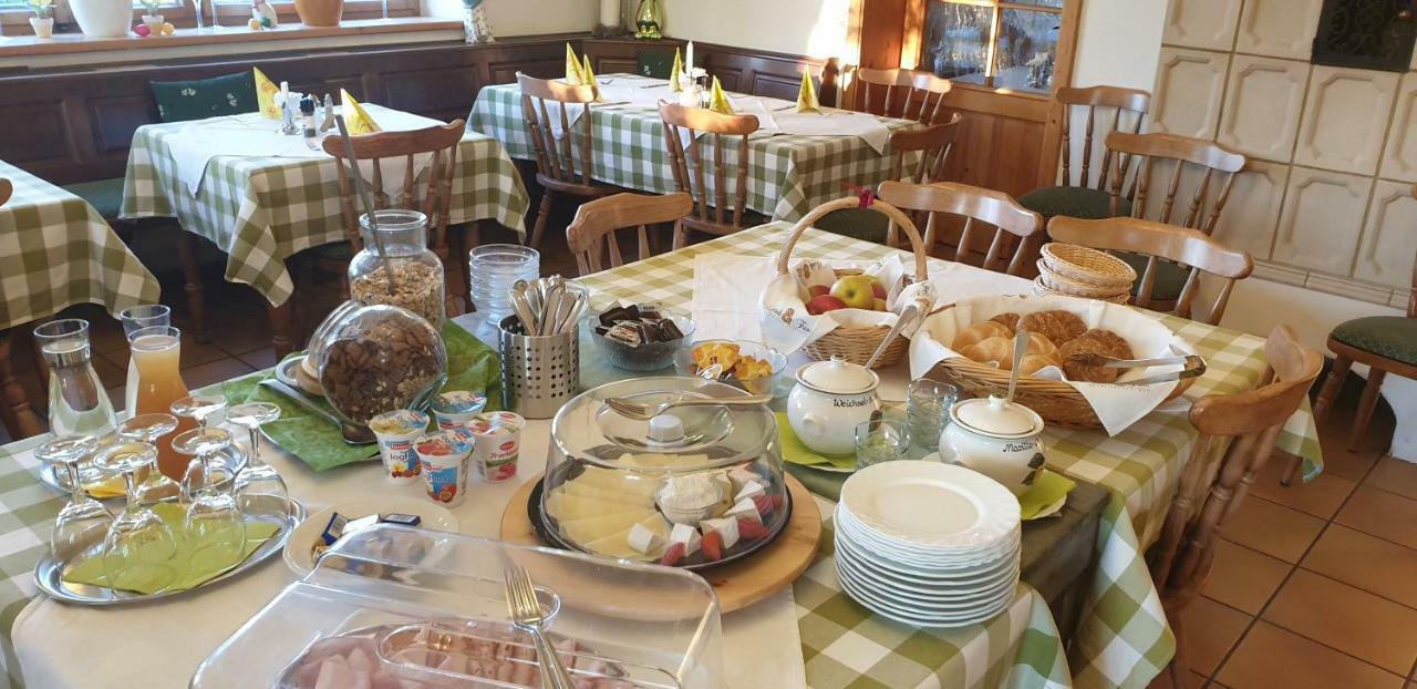 Landgasthof Berg Eurasburg エクステリア 写真